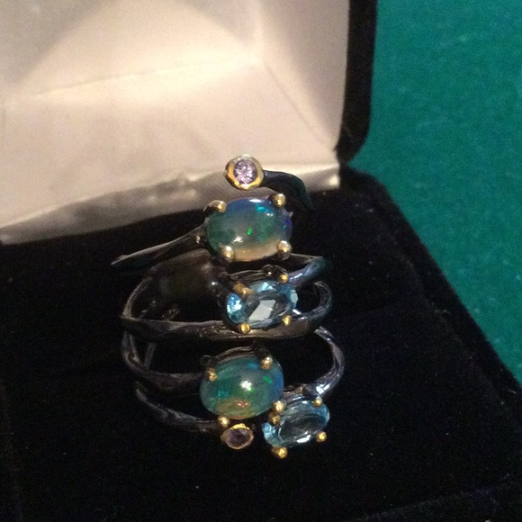 Genuine Opals & Blue Topaz Ring - Picture 13 of 14